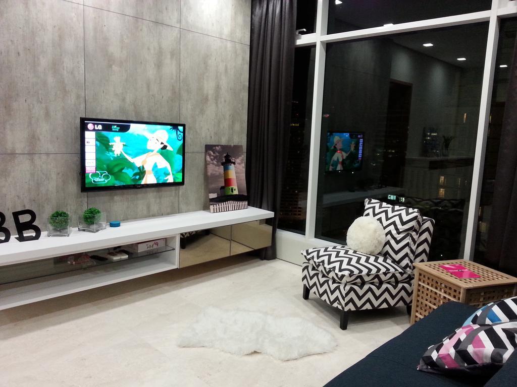 Kl101​ ​Service Suite​ ​​At Soho Suites Klcc كوالالمبور المظهر الخارجي الصورة